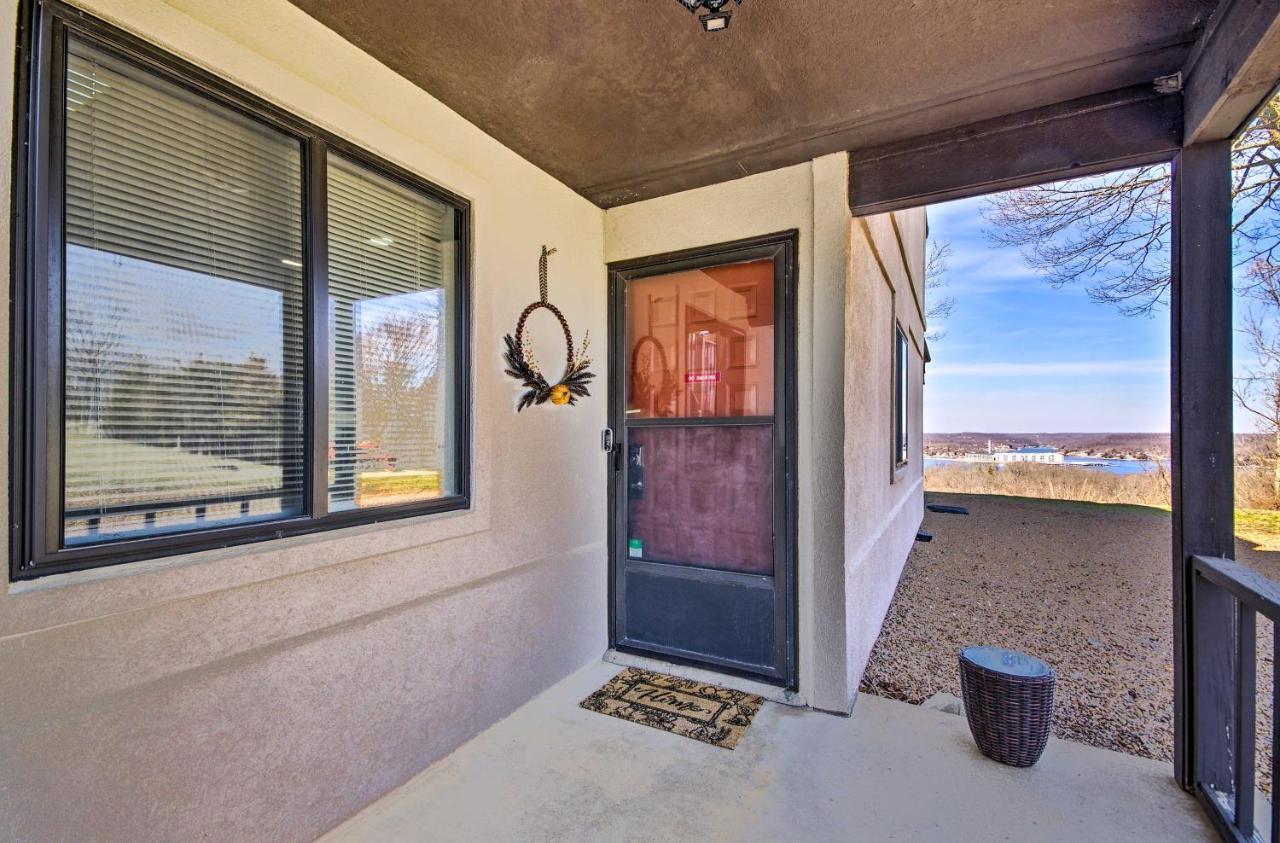 Ozarks Vacation Rental Condo With Lake View! Luaran gambar