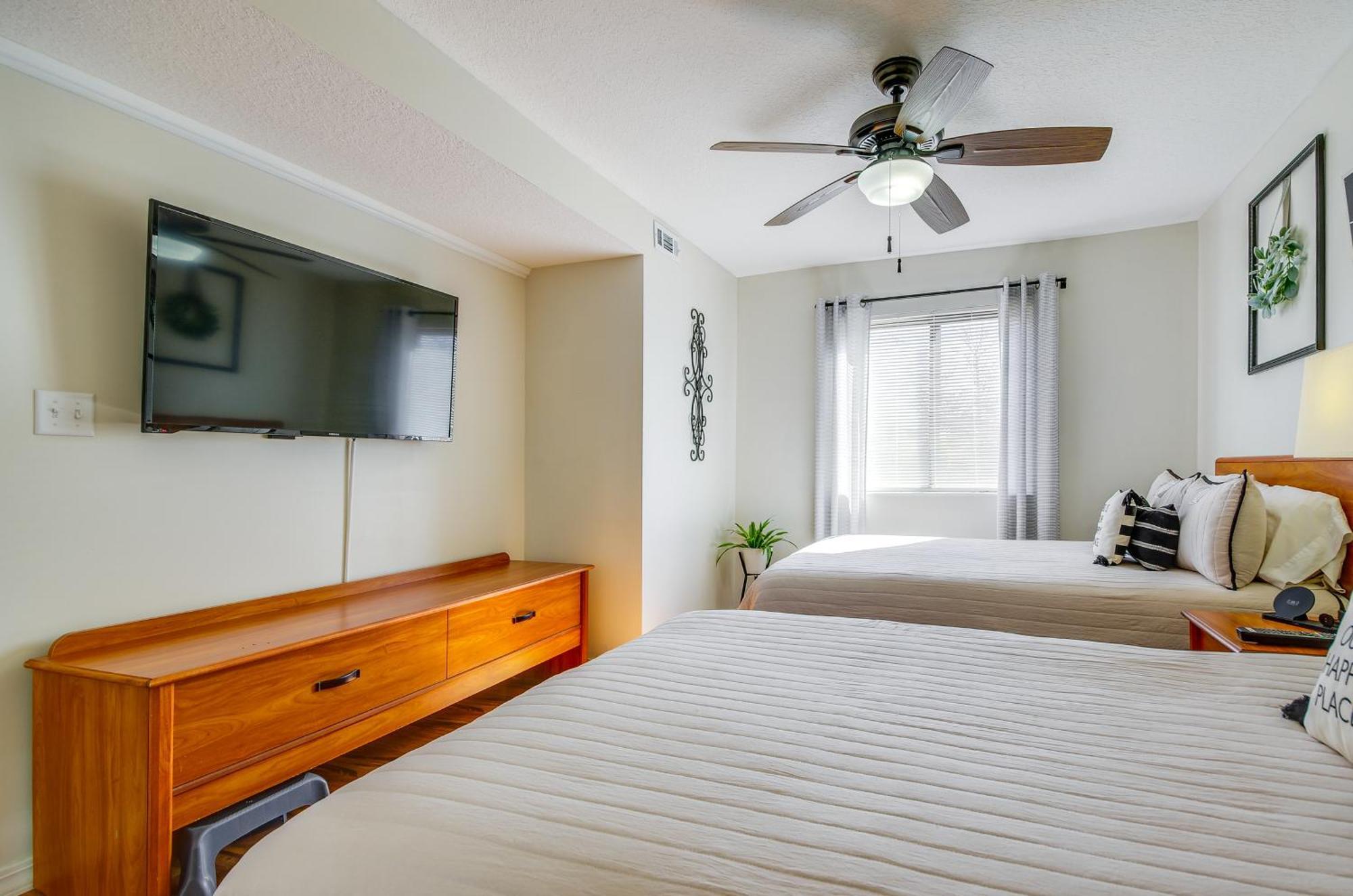 Ozarks Vacation Rental Condo With Lake View! Luaran gambar